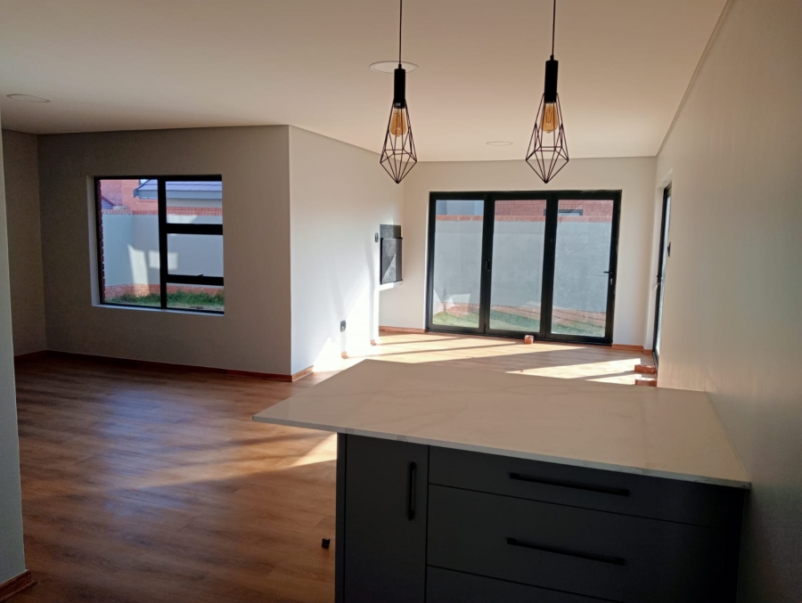 3 Bedroom Property for Sale in Somerton Estate Free State